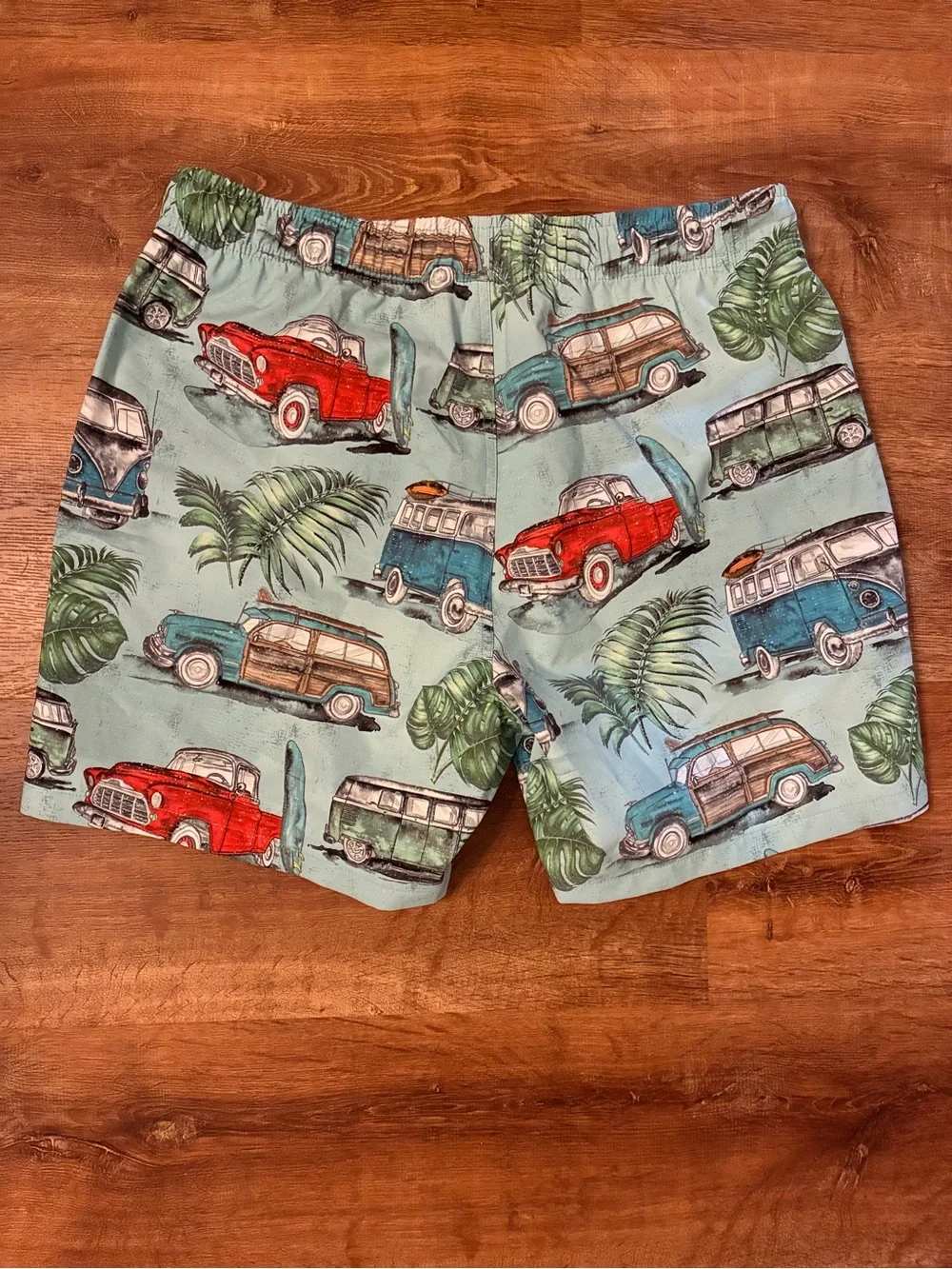 Psycho Tuna NWOT Sz Large Classic Cars Blue Surf Swim Trunks Board Shorts Pool